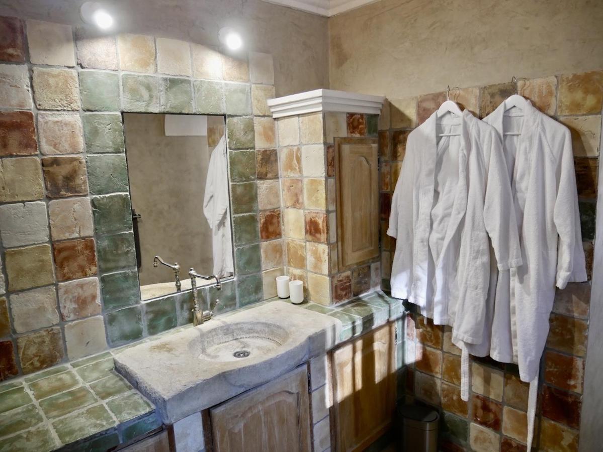 Hotel Le Pool House - Private Jacuzzi - Mas Des Sous Bois Ventabren Exterior foto